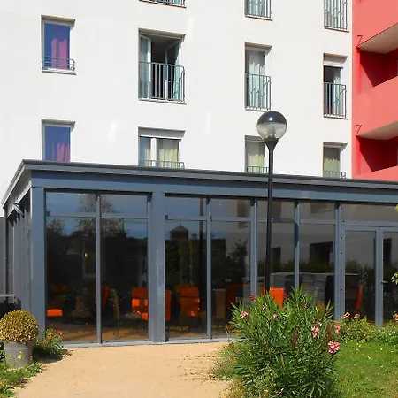 Odalys - Bioparc Est 4* Lyon
