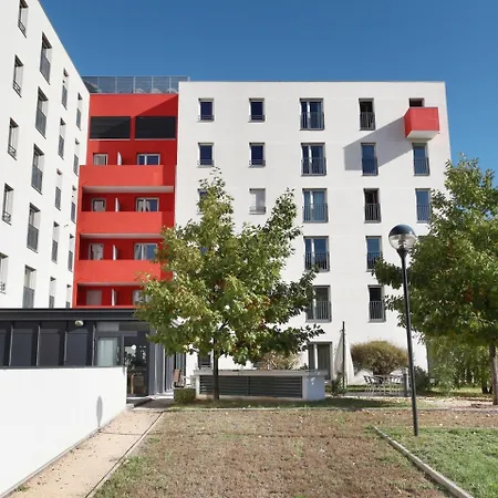 Odalys - Bioparc Est Aparthotel Lyon
