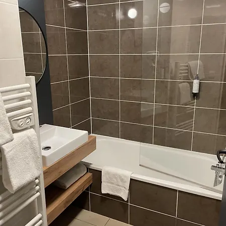 Odalys - Bioparc Est Aparthotel