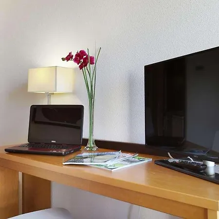 Odalys - Bioparc Est Aparthotel 4*