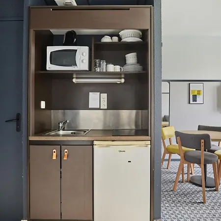 Odalys - Bioparc Est Aparthotel 4*