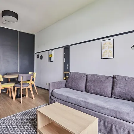 Odalys - Bioparc Est Aparthotel 4*