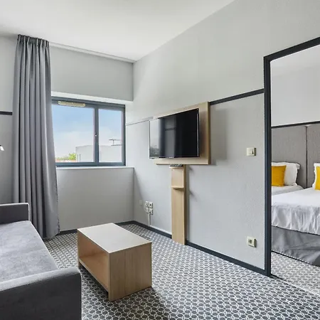 Aparthotel Odalys - Bioparc Est Lyon