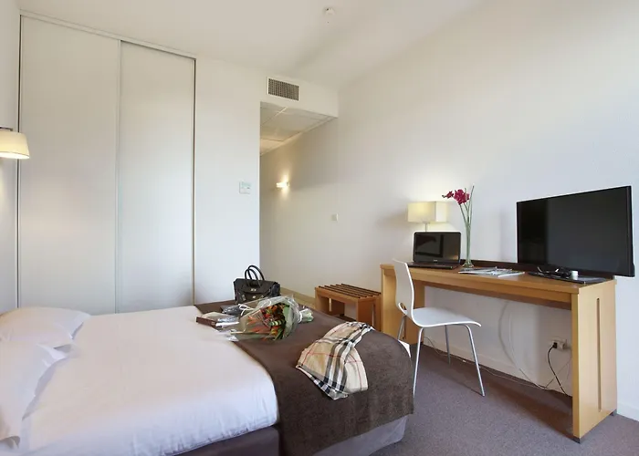 Aparthotel Odalys - Bioparc Est Lyon